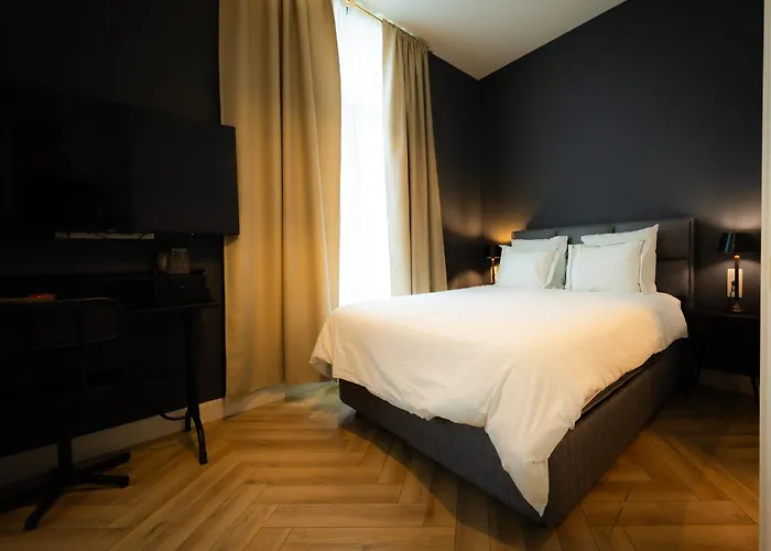Hotel Grand Place
