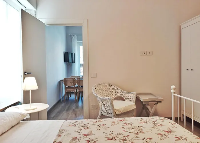 Colleoni 19 Parigi, Appartamento Superior Con Corte Privata