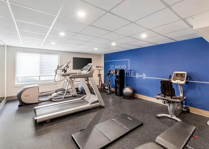 Holiday Inn Express Chicago-Downers Grove By Ihg