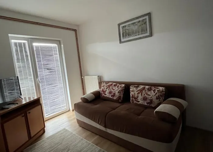 Hotel Lovac
