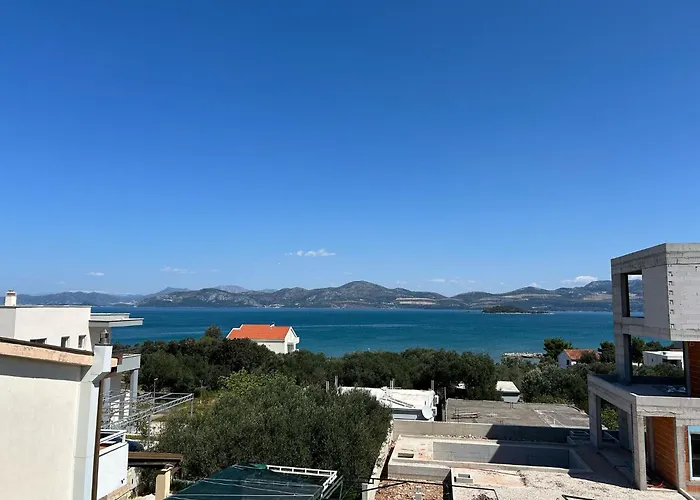 Apartment Aralo - Veraja