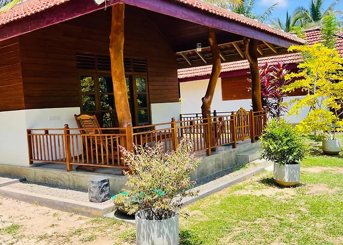 Hanguk Lanka Lagoon Villa
