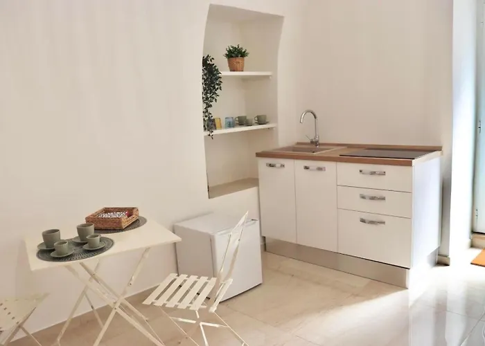 Ringo Suites