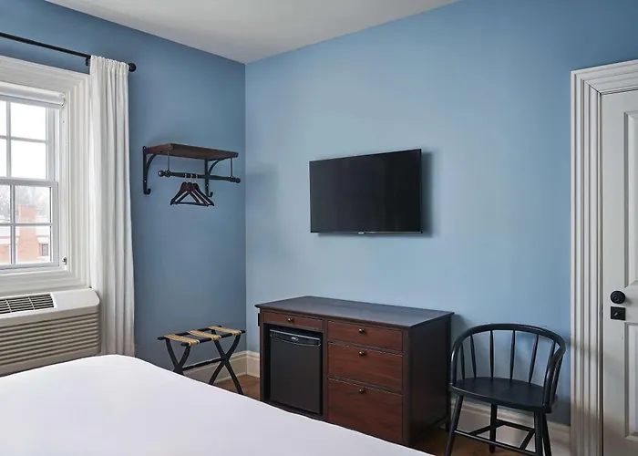 The Cadillac House Lexington, Tapestry Collection By Hilton