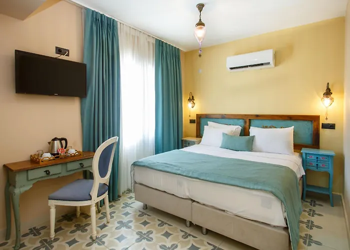 Fi Light Solto Boutique Beach Hotel