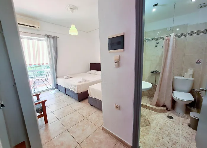 Glyfa Beach Hotel