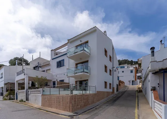 Apartamentos Vista Bella Tamariu