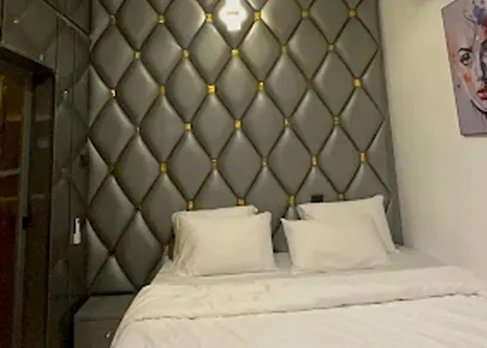 Smart Luxury Apartments & Suites