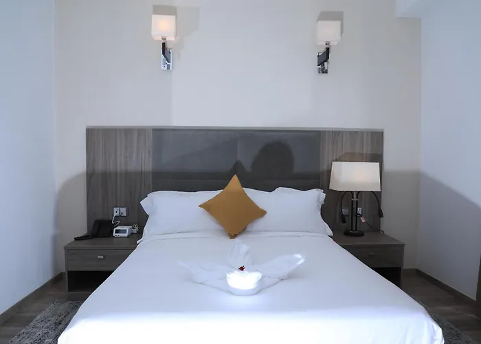 Th Bonroyal Hotel