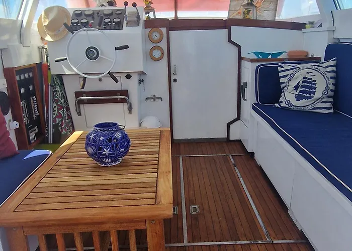 Salvador Bahia Boat And Breakfast