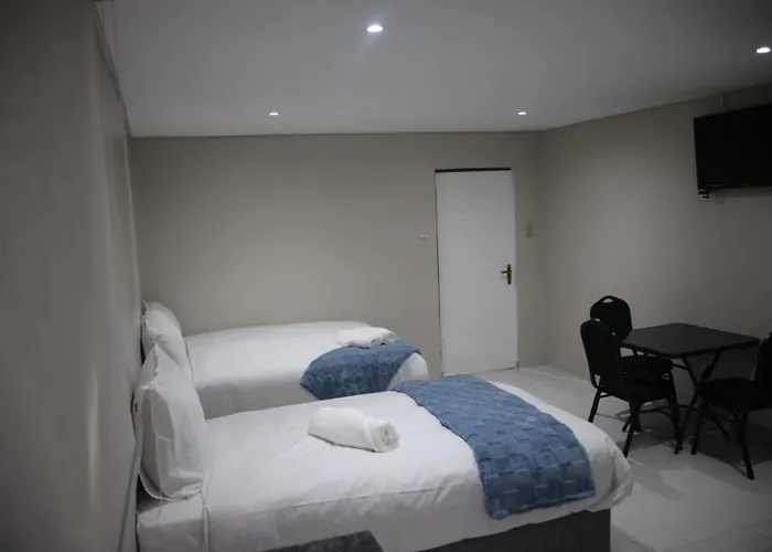 Hayat Hotel 94Juta