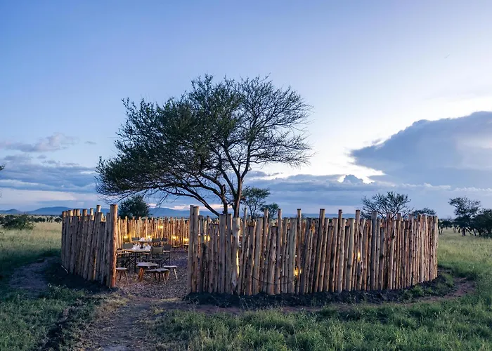 The African Kongoni Serengeti Safari Camp