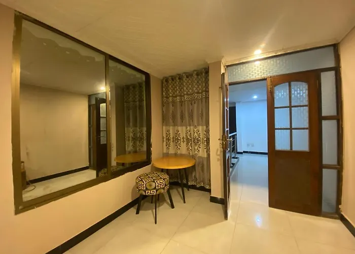 Chinar Inn Hotel