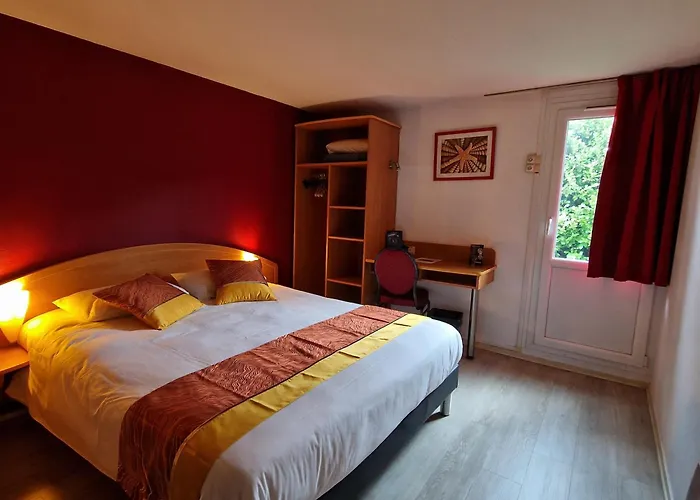 Prest'Hotel Epinal Chavelot