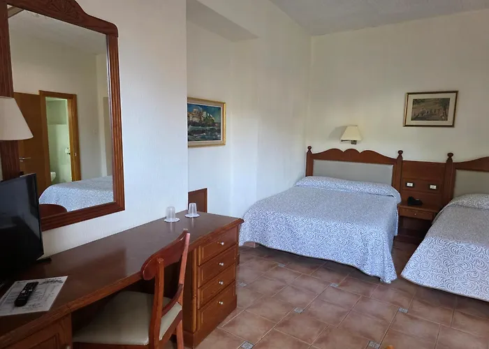 Hotel Monopol
