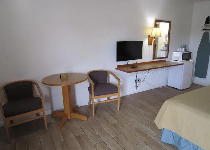 Cassville Budget Inn