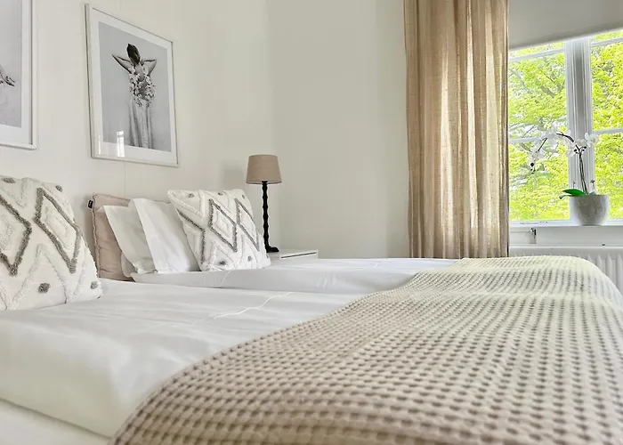 Wow Apartments & Rooms