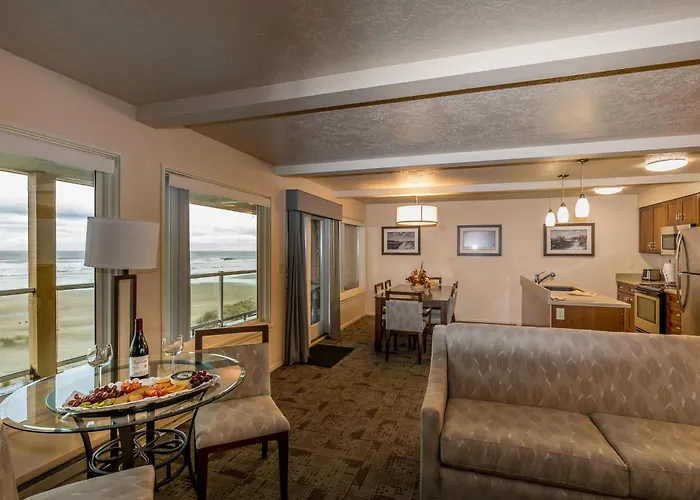 Driftwood Shores Resort