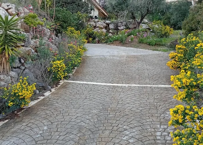 Casa Bella Vista en montaña con vistas al mar y piscina privada