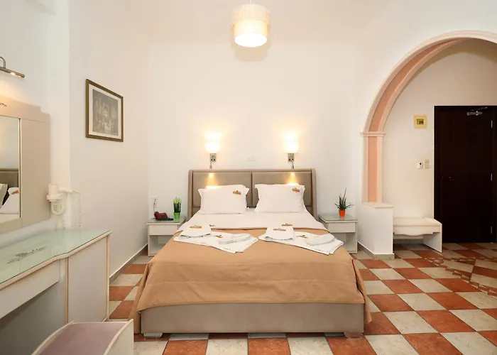 Hotel Klonos Kyriakos