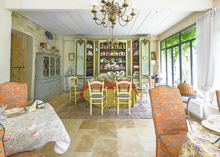 Bastide De Bellegarde