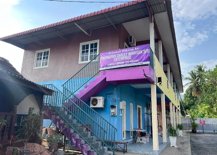 Oyo 90967 Homestay Chalet Warisan Siti