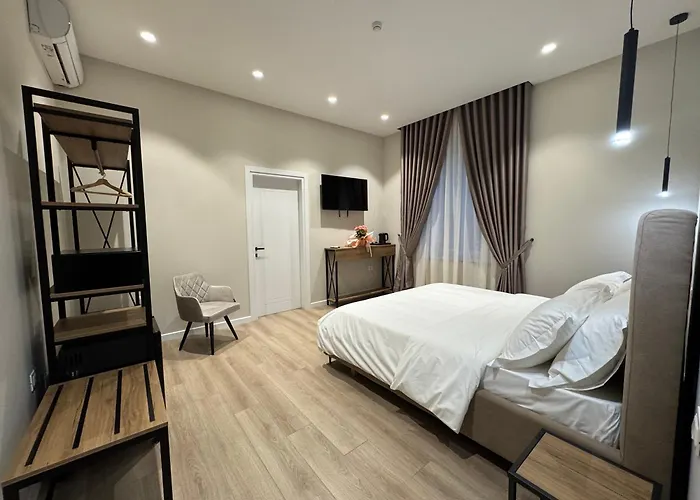 Rooms At Mimosa Street
