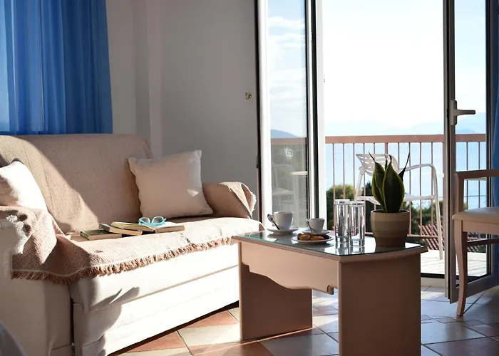 Hotel Klonos Kyriakos