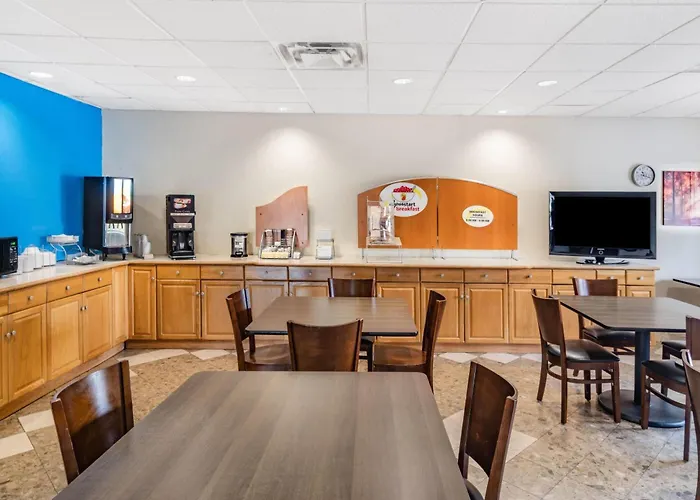 Super 8 By Wyndham Columbia