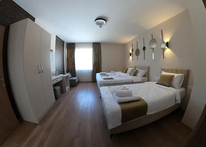 Villa Royal Apartments