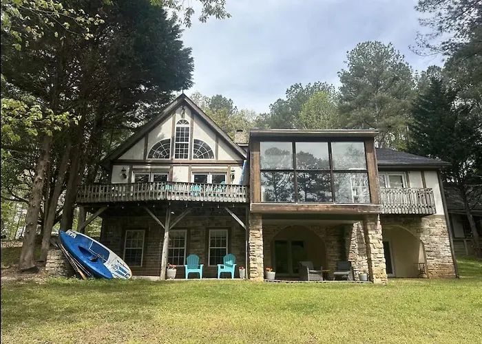 Lake Front Bed & Breakfast