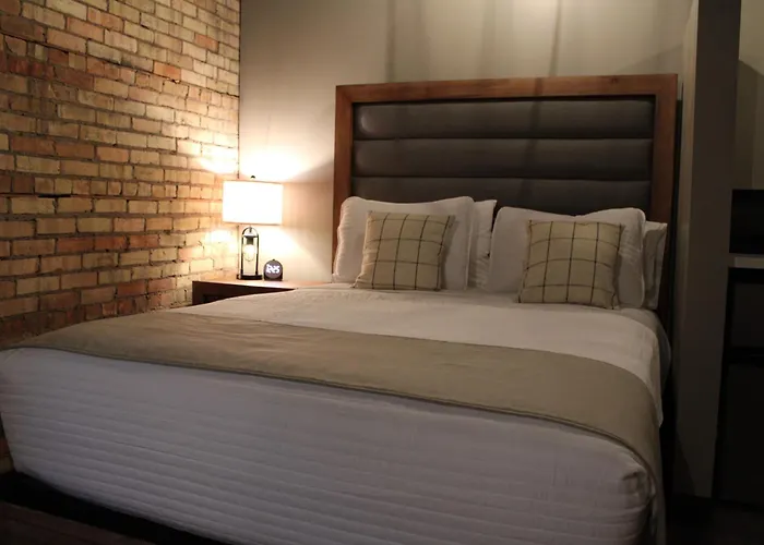 4Th Street Lofts