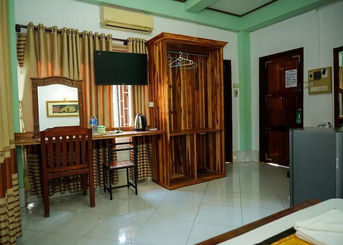 Bountang Mountain View Riverside Hotel