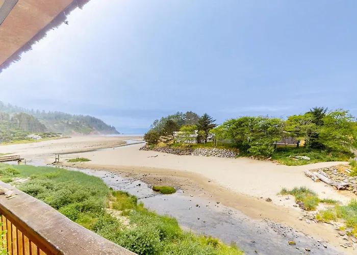 Neskowin Nautical Nook
