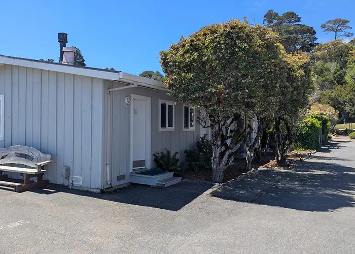 Tomales Bay Lodge And Marina Inc