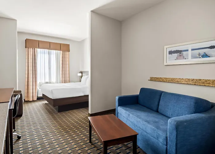 Comfort Suites Waxahachie - Dallas