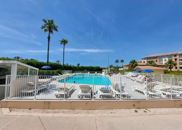 Boutique Apartment Hirondelle Port Frejus