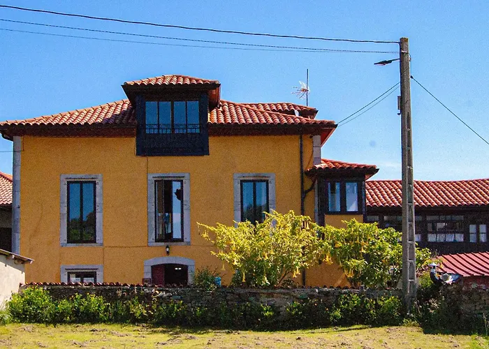 La Casona De Faedo Pension