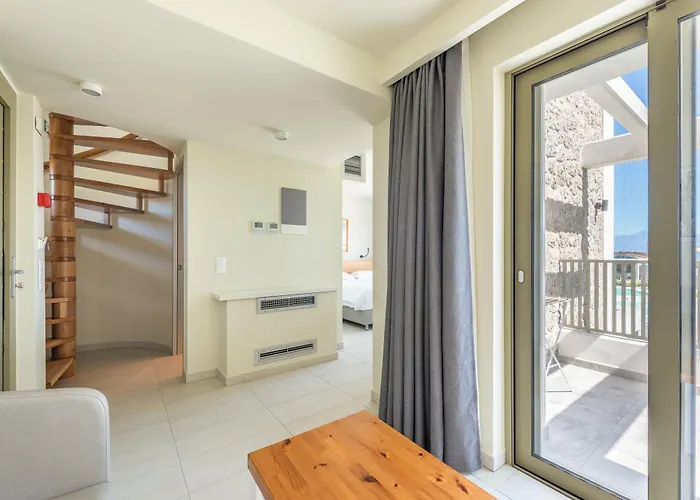 Thalassa Suites