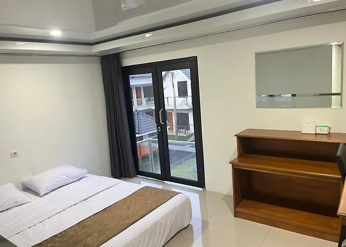 Grand Wijaya Hotel Dan Villa Sarangan