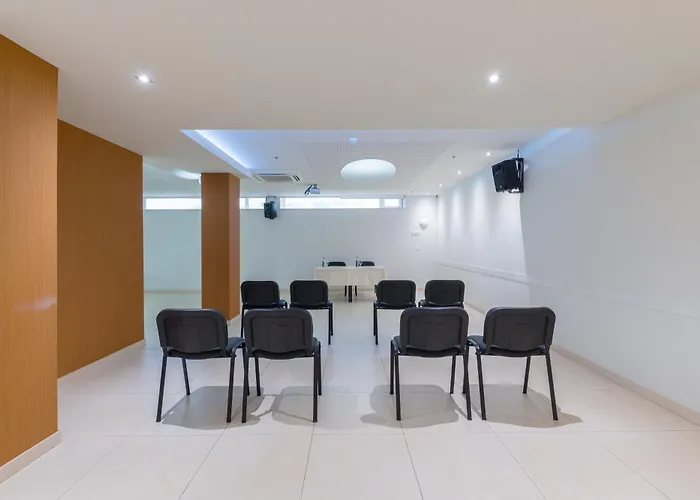 Hotel Azinheira By Ridan Hotels