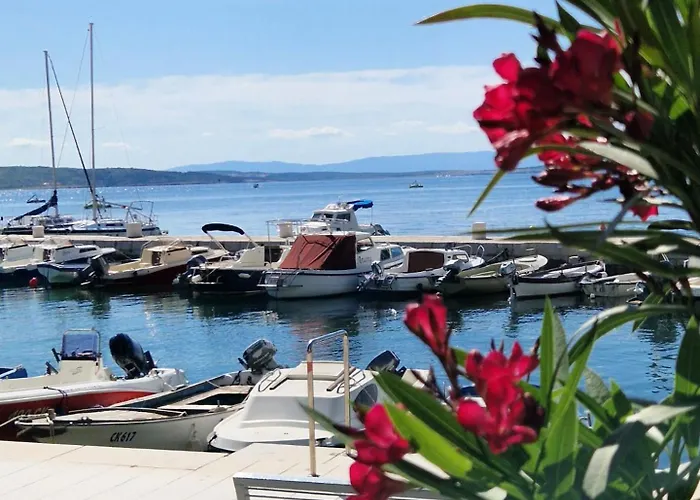 Fiore Seaview Rooms - Premium Location