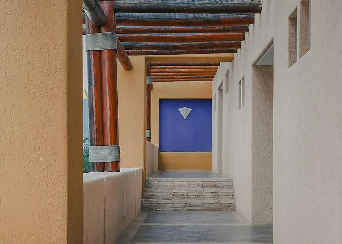 Hotel Los Patios