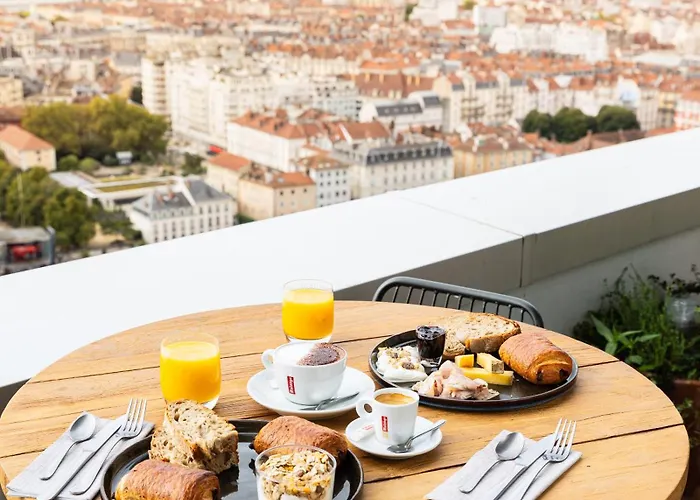 The Babel Community Hotel - Grenoble Bastille