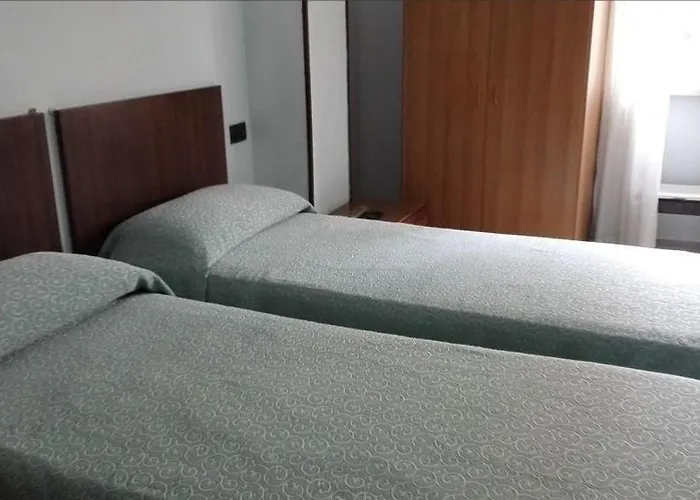 Hotel Mira
