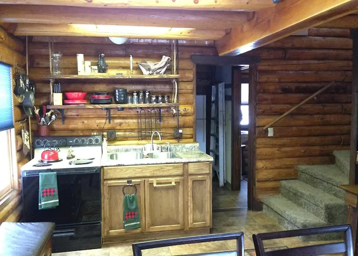 Alaska'S Harvest Bed And Breakfast And Luxury Log Cabin