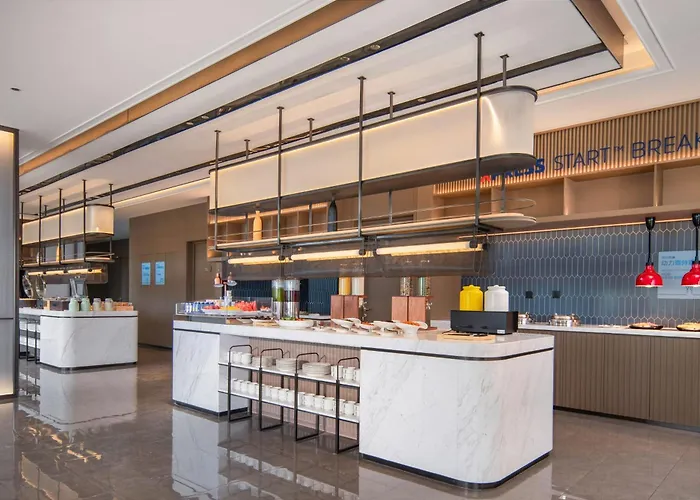 Holiday Inn Express Qingdao City Balcony By Ihg