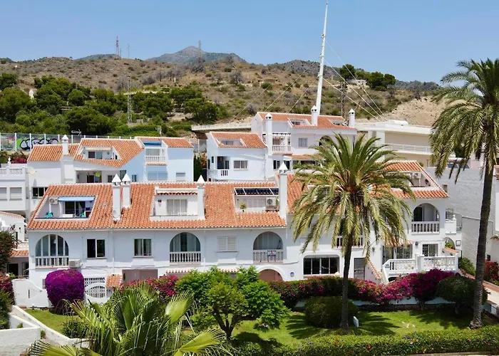 Sea View Apartament With Sauna And Pool In Maro