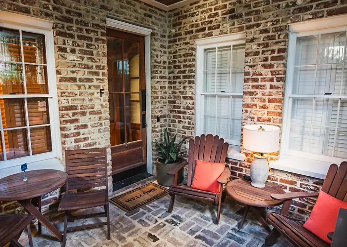 The Charlestonian