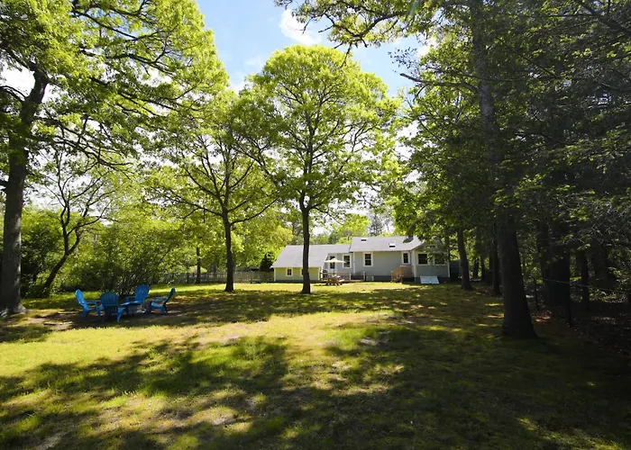 Half Mile To Private Association Beach